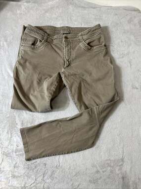 Kuhl Revolt Men’s 36x32 Khaki Performance Pants Stretch Hiking Outdoor